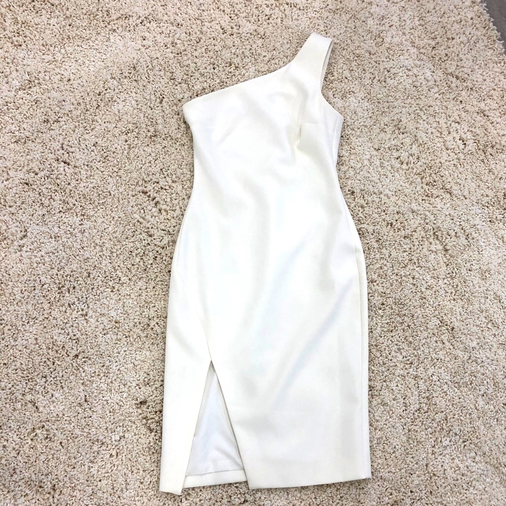 Likely one shoulder dress size 4